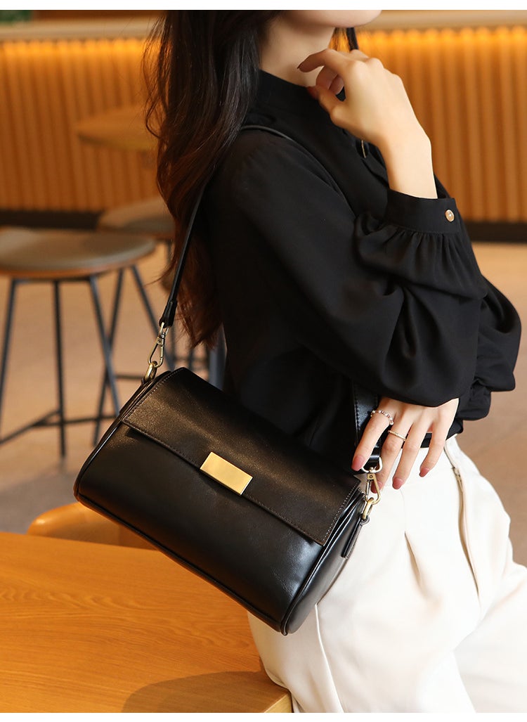 2024 Spring Summer Vintage Leather Crossbody Bag Black