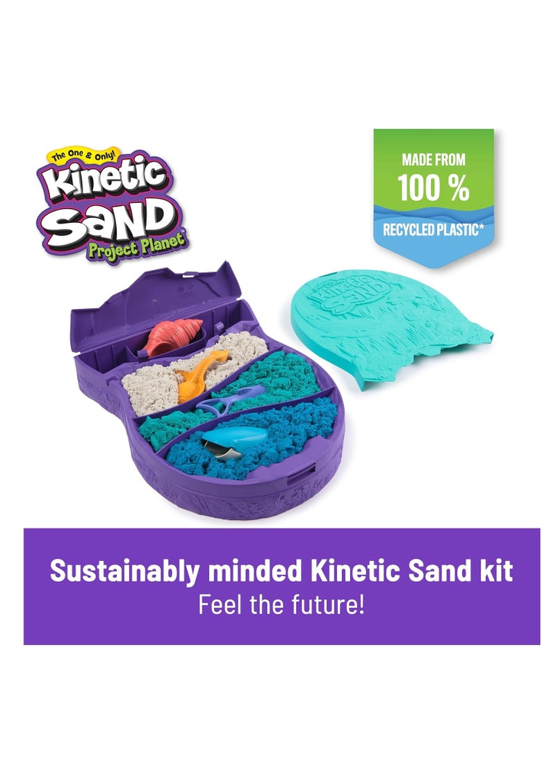 Kinetic Sand, Project Planet Deep Sea with 680g Play Sand & Sea Creature Tools, Sustainably Minded Materials, Sensory Toys for Kids