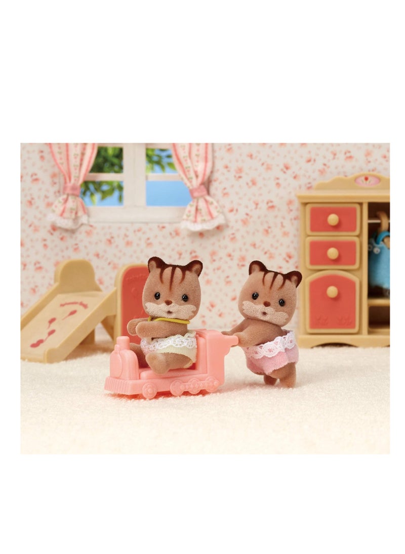 Sylvanian Families Walnut Squirrel Twins