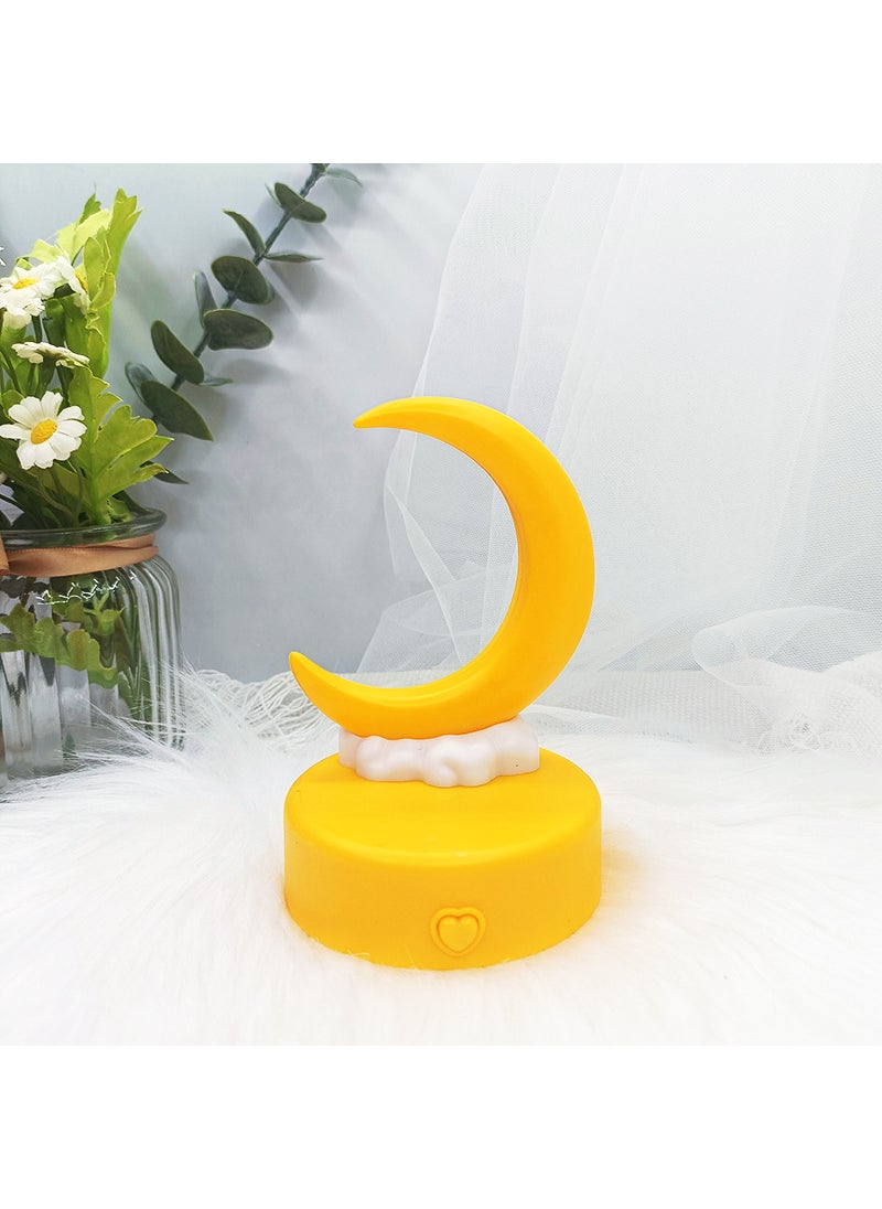 1 x 5 pcs Creative Romantic Crescent Moonlight Lamp Yellow