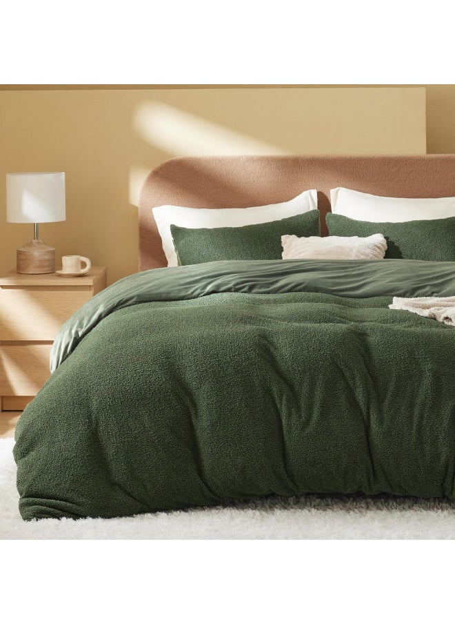 Bedsure Fluffy Sherpa Queen Comforter Set, Olive Green Comforter Queen Size, Luxury Ultra-Soft Bedding Set, 3 Pieces, 1 Solid Queen Comforter (90