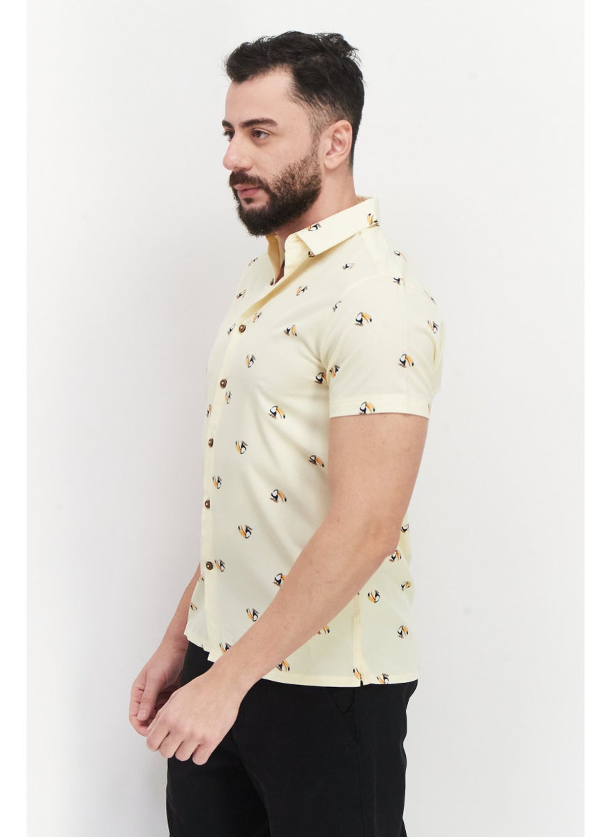 Men Regular Fit Short Sleeves Allover Print Casual Shirt, Light Yellow