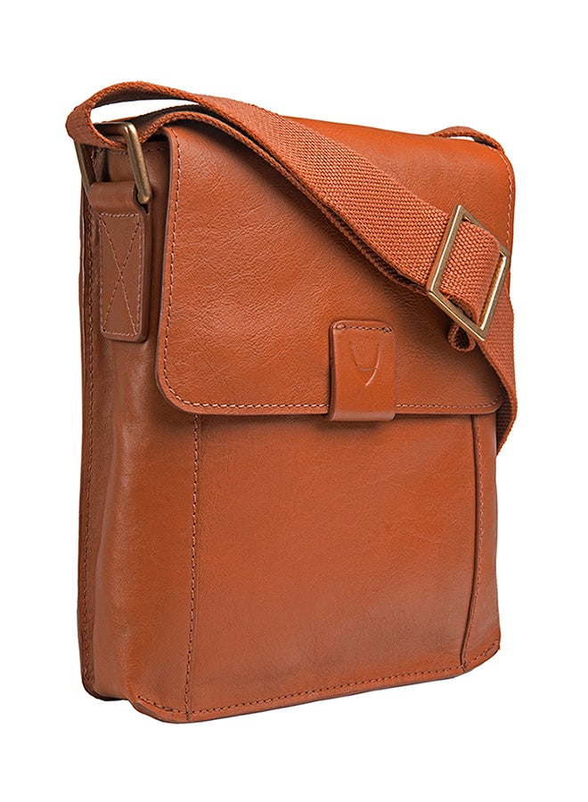 Aiden Messenger Bag Tan