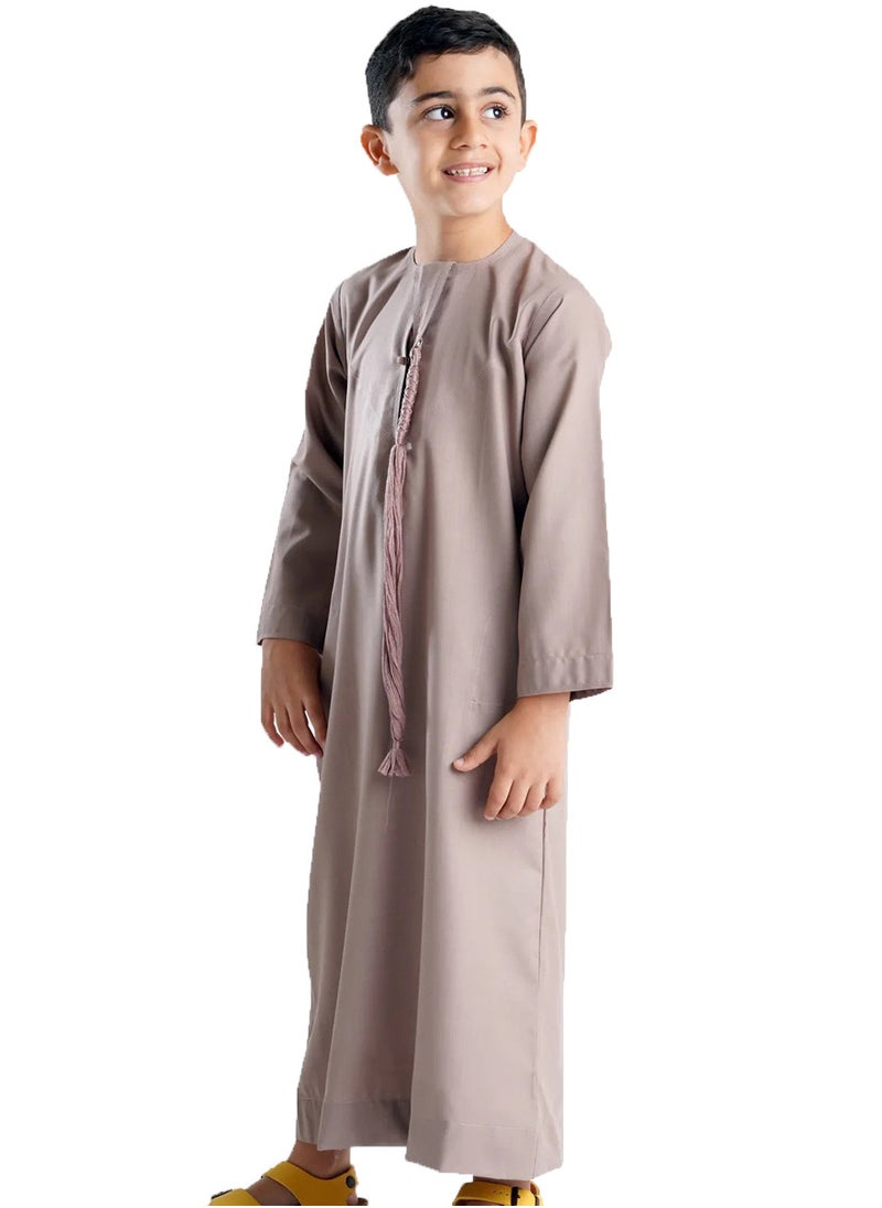 YATHREB Kids Kandoora Thobe: Embrace Tradition with this Arabic Muslim Wear for Boys - Ideal for Islamic Prayers and Stylish Dressing. Superior Craftsmanship for Comfort.