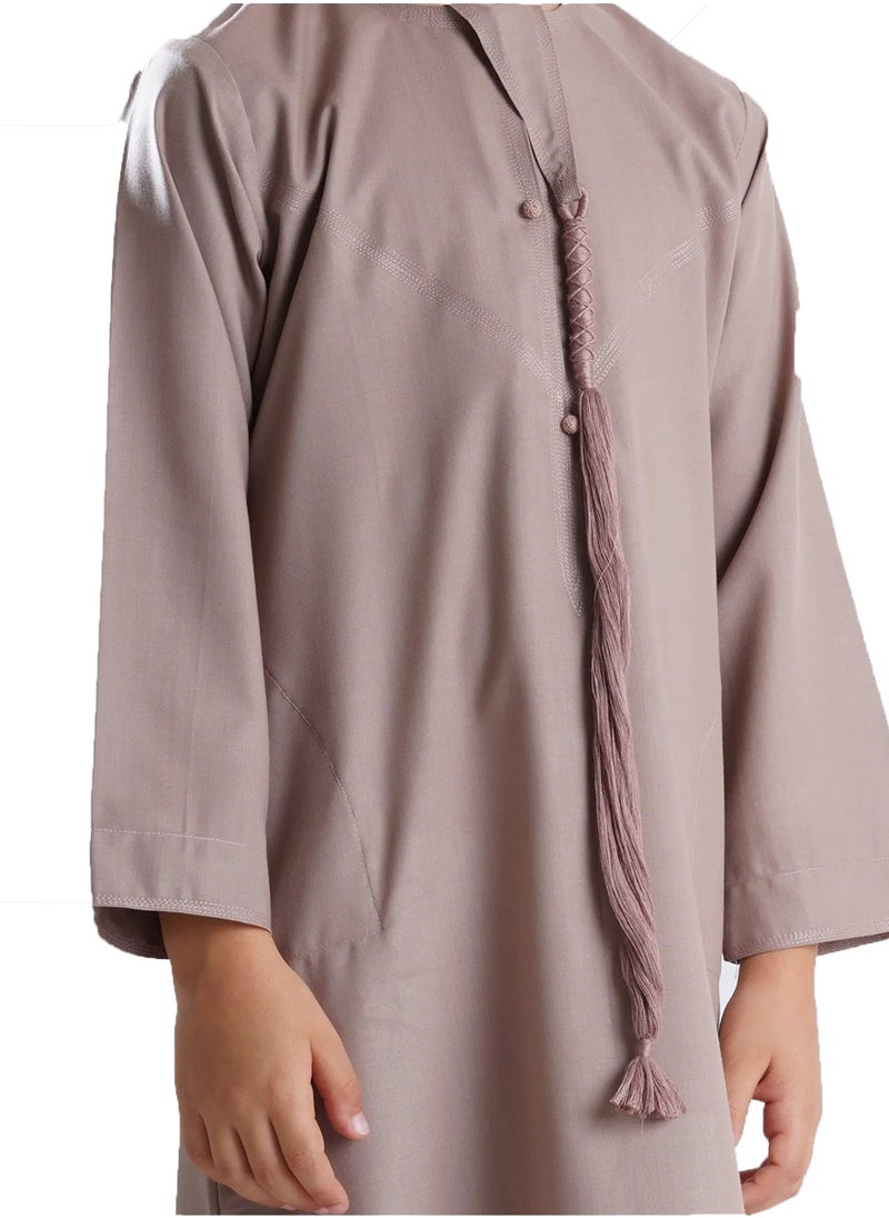 YATHREB Kids Kandoora Thobe: Embrace Tradition with this Arabic Muslim Wear for Boys - Ideal for Islamic Prayers and Stylish Dressing. Superior Craftsmanship for Comfort.