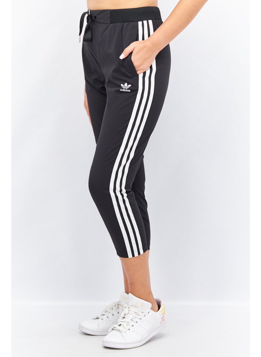 Women Sportswear Fit Training Track Pants, Black