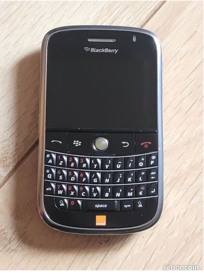 Blackberry-9000