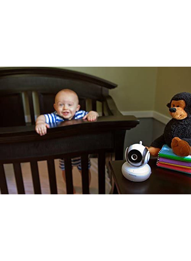 2-Piece Digital Video Baby Monitor Set With Digital Zoom, Two-way Audio, and Room Temperature Display