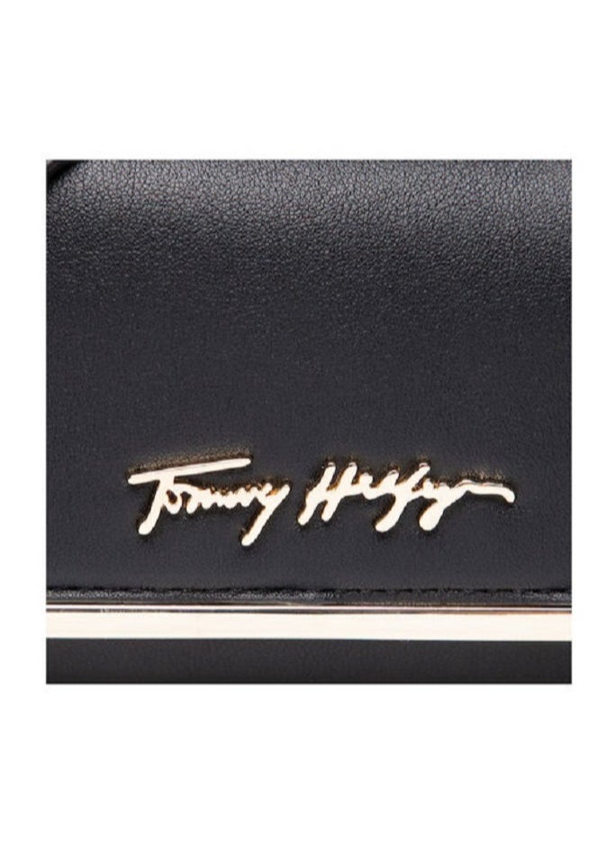 Tommy Hilfiger Modern Mini Bar Leather Women's Handbag