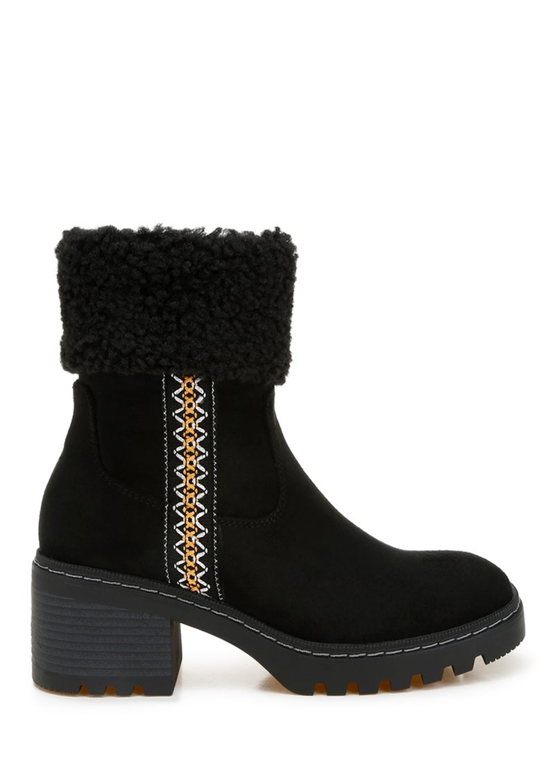 Faux Fur & Embroidery Detail Boots in Black