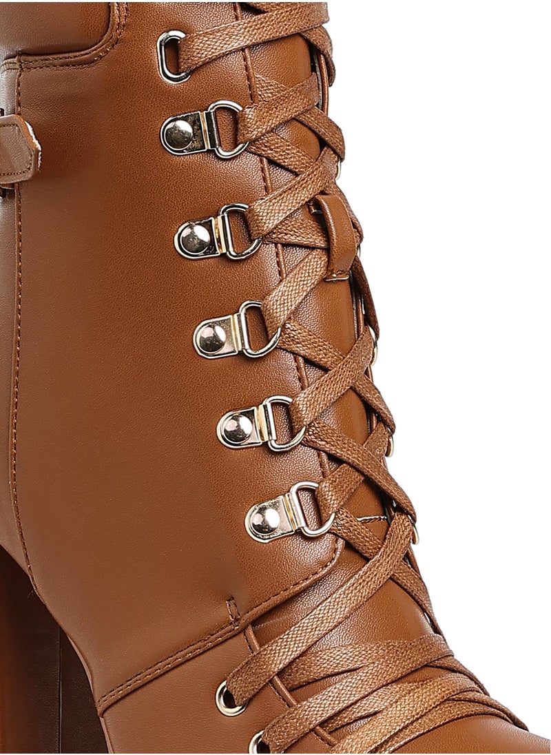 Lace up Combat Boots in Tan