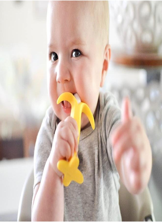 Nuby Soothing Banana Teether, Yellow , 5 Inch (Pack of 1)