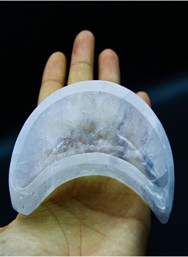 White Selenite Charging Bowl - Selenite Bowl Moon Shape Moroccan, Selenite Crystals Holder for Cleansing, Charging, Smudging, Healing, Decoration