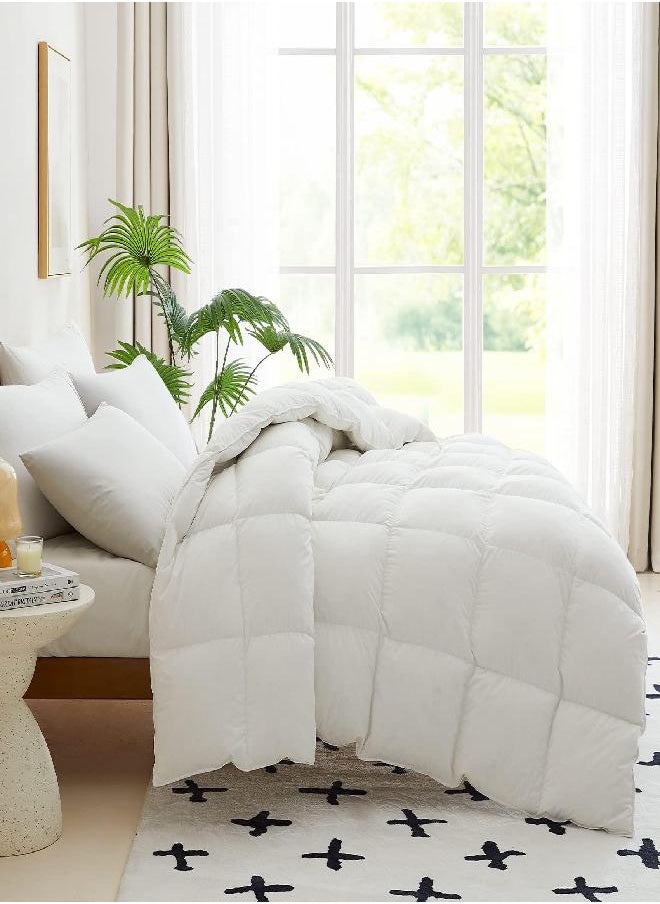 Utopia Bedding Comforter Duvet Insert - Quilted Comforter with Corner Tabs - Box Stitched Down Alternative Comforter (Queen, Light Grey)