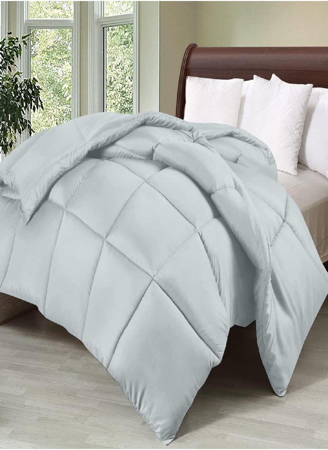 Utopia Bedding Comforter Duvet Insert - Quilted Comforter with Corner Tabs - Box Stitched Down Alternative Comforter (King, Light Grey)