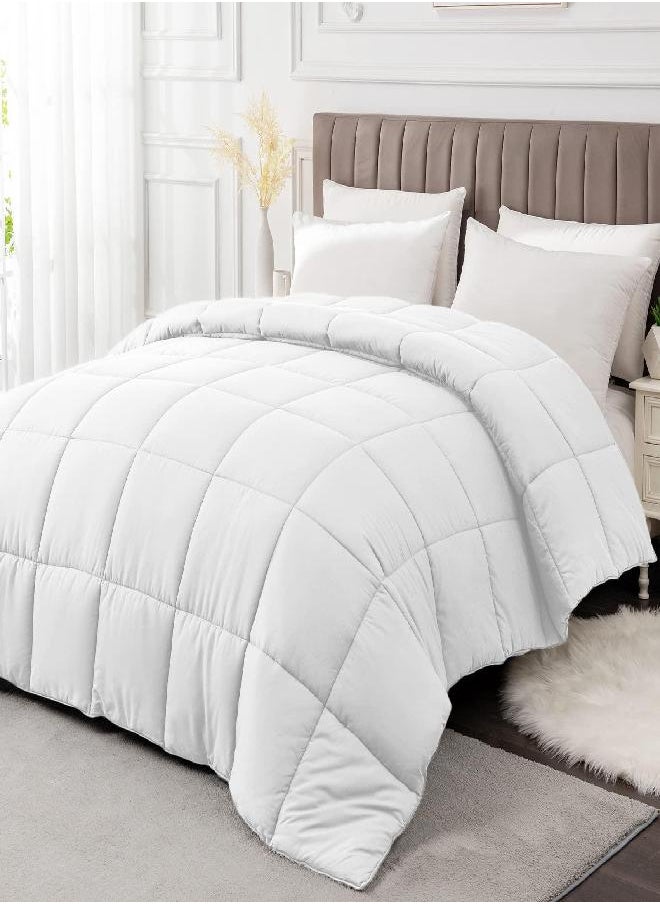 EASELAND All Season Queen Size Soft Quilted Down Alternative Comforter Reversible Duvet Insert with Corner Tabs,Winter Summer Warm Fluffy,Burgundy,88x88 inches