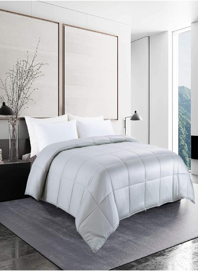 HOMBYS Lightweight Cooling Viscose from Bamboo King Size Comforter Down Alternative Duvet Insert,100% Viscose Made from Bamboo, 8 Corner Tabs, Light Grey All Season Soft Comforter for Hot Sleepers