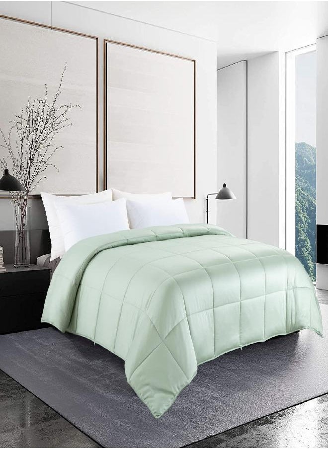 HOMBYS Lightweight Cooling Viscose from Bamboo King Size Comforter Down Alternative Duvet Insert, 100% Viscose Made from Bamboo, All Season Soft Sage Green Comforter for Hot Sleepers