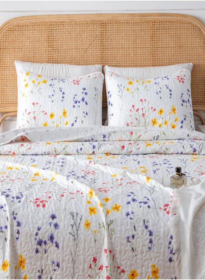 great bay HOME Marianne Collection 3 Piece Quilt Set with Shams. Reversible Floral Bedspread Coverlet. Machine Washable. (Full / Queen, Multi)