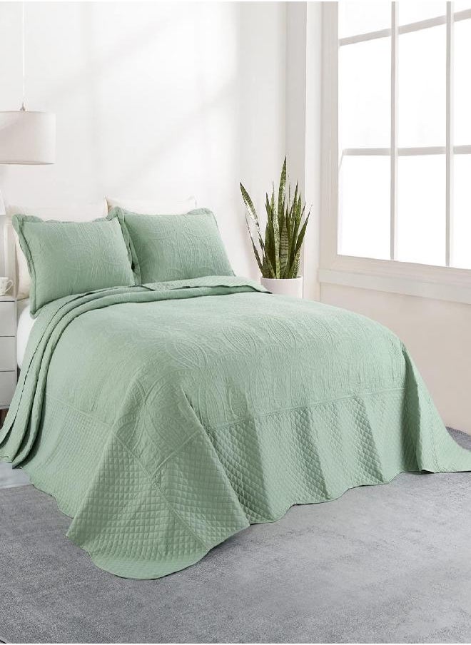 HOMBYS Oversized King Bedspreads 128x128, 3 Pieces Quilt Set, Lightweight, Soft & Extra Oversized Coverlet Bedding Set for All Seasons, Sage Green Patchwork