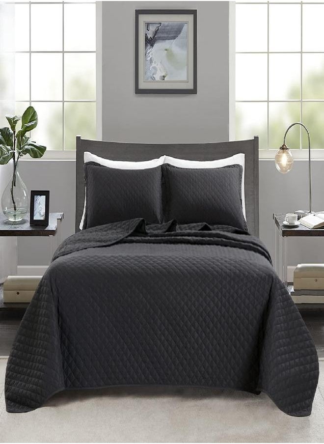 HOMBYS 3 Piece Oversized King Quilt Set Bedspread 120x120 Reversible Lightweight Coverlet Summer Comforter Set (Super King Plus (120x120), Black)