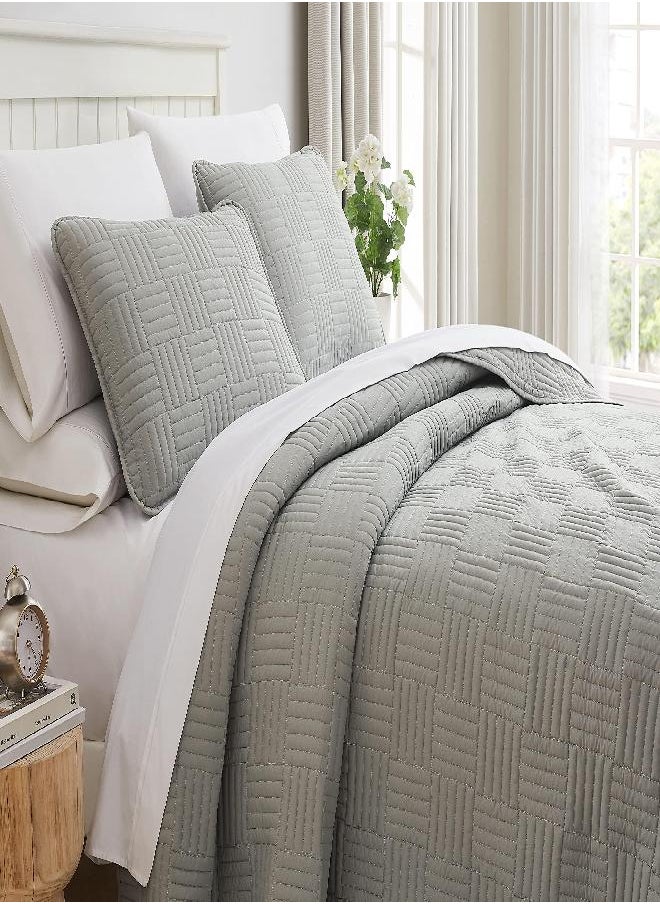 HOMBYS 3 Piece Oversized King Quilt Set Bedspread 128x120 Reversible Lightweight Coverlet Summer Comforter Set (Super King Plus(128x120), Olive)
