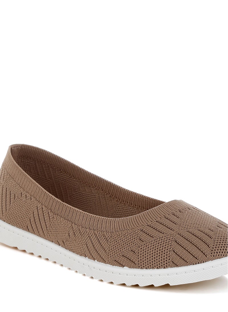 Knitted Flat Ballet Flats in Taupe