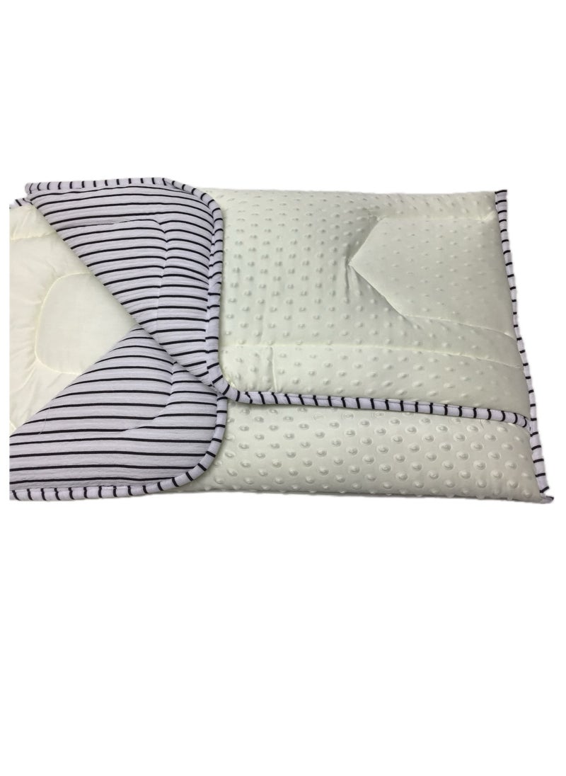 Baby sleeping bag comforter with  zip baby sleeping comforter made of Jacquard 3d embossed fabric from sweet baby in Ajman