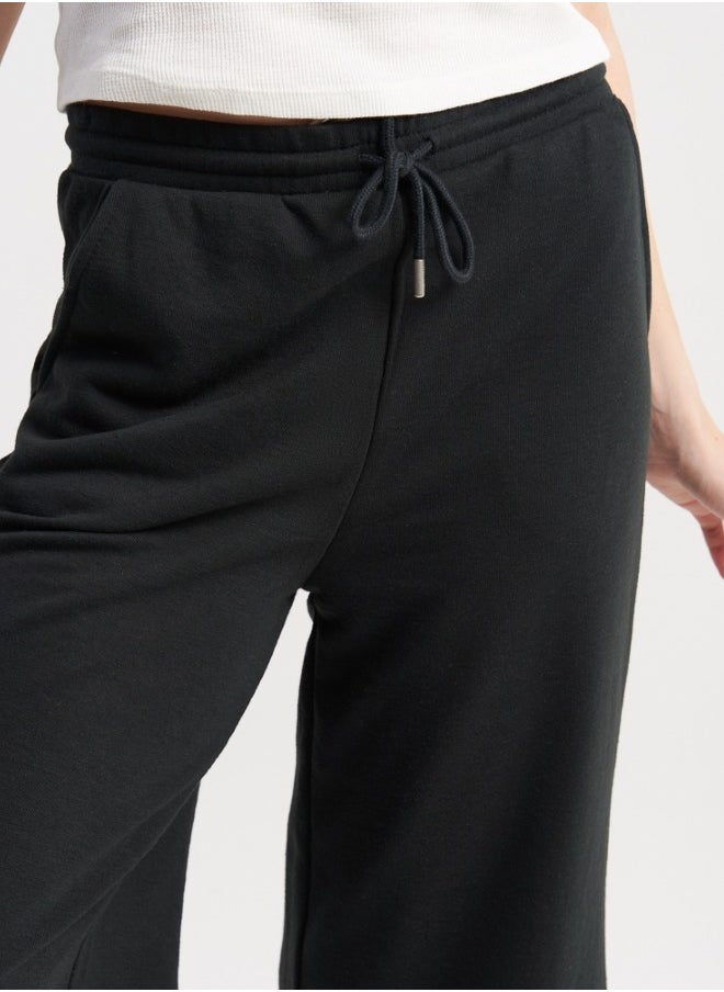 Black Wide-Leg Cropped Pants