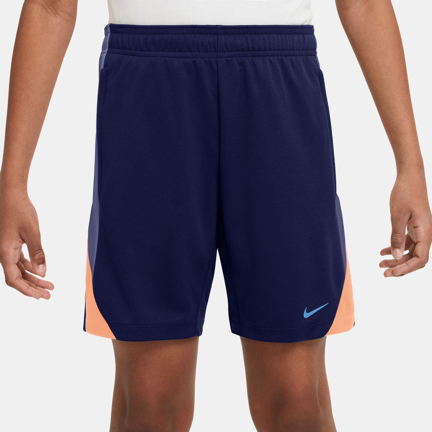 Kids' Dri-FIT Strike Football Shorts (Older Kids)