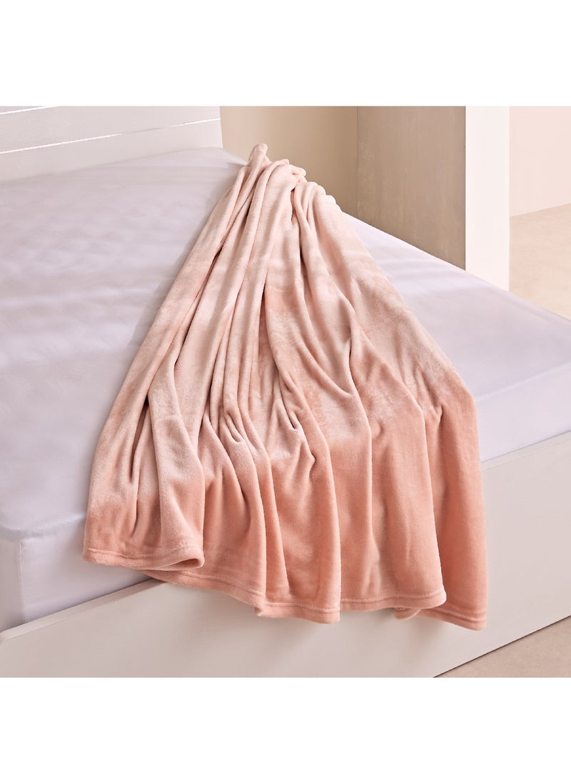 Nova Solid Flannel Queen Blanket 220 x 200 cm