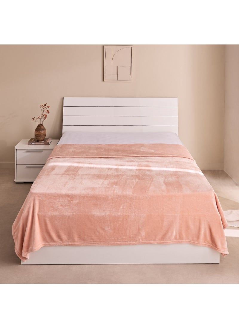 Nova Solid Flannel Queen Blanket 220 x 200 cm