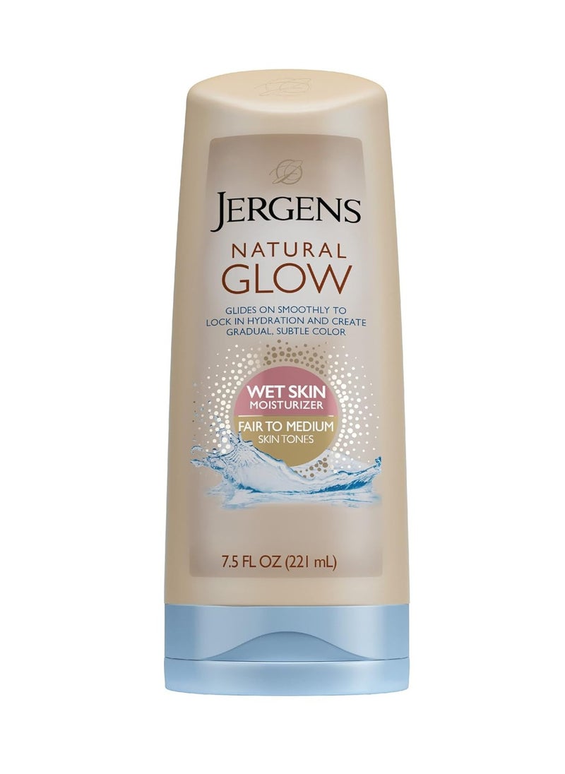 Jergens Natural Glow In-shower Lotion, for Fair to Medium Skin Tone, Wet Skin, Sunless Tanner Locks in Hydration for Gradual, Flawless Color, 7.5 Ounce