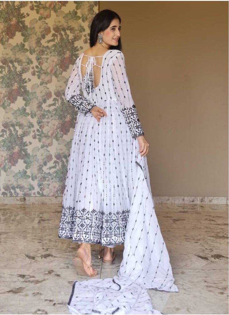 PREMIUM READYMADE WHITE ANARKALI SUIT SET [3 PIS]