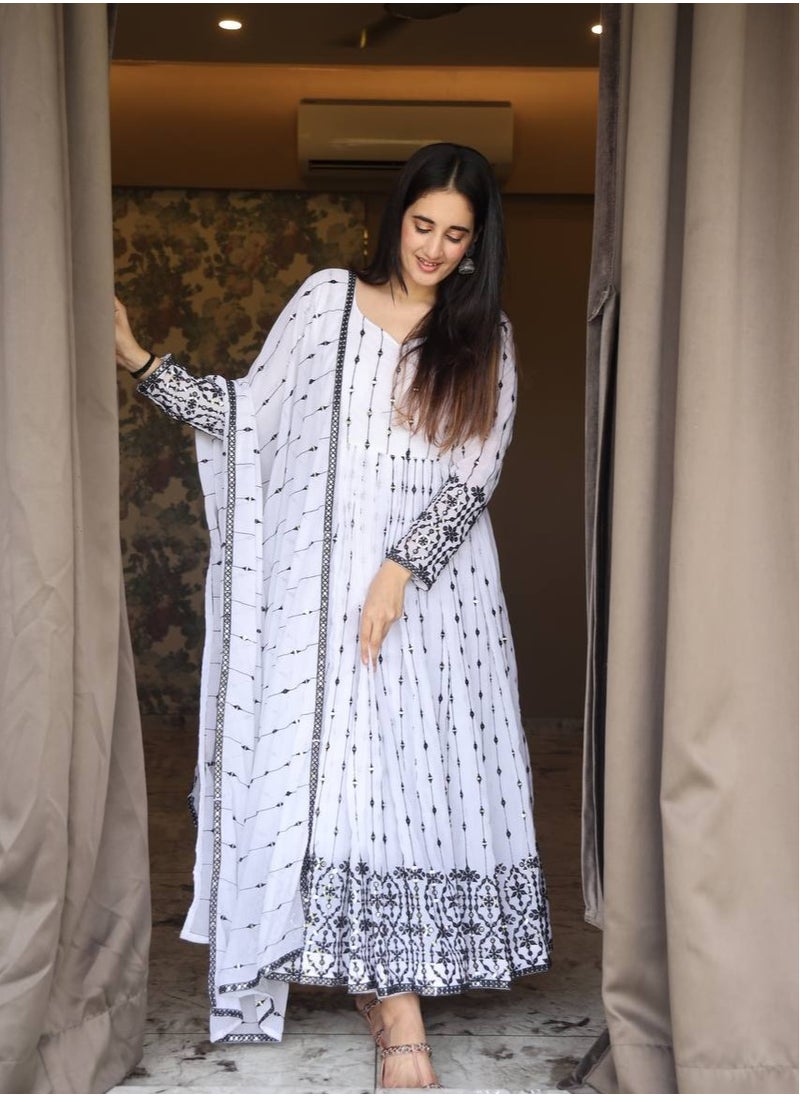 PREMIUM READYMADE WHITE ANARKALI SUIT SET [3 PIS]