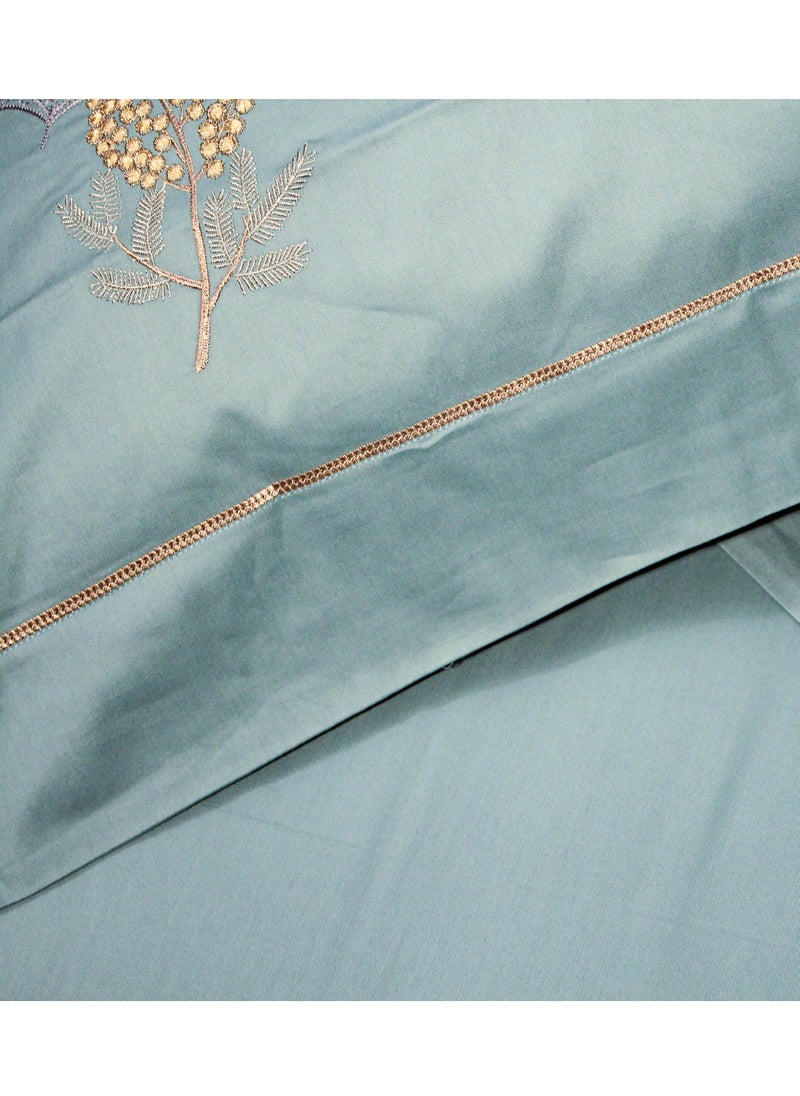 Satin Light Luxury Embroidery Gell Green Blue 200 * 230cm Bed Set of Four Pieces