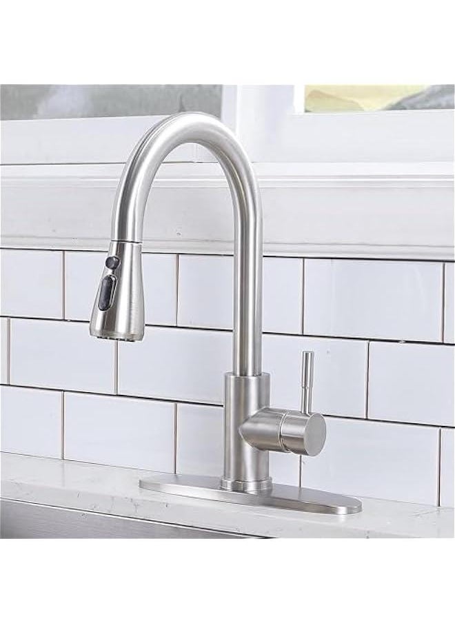 Kitchen Faucet with Pull Down Sprayer, Brushed Nickel Faucet for Kitchen Sink, Stainless Steel Single Handle Pull Out Kitchen Sink Faucet (Silver)