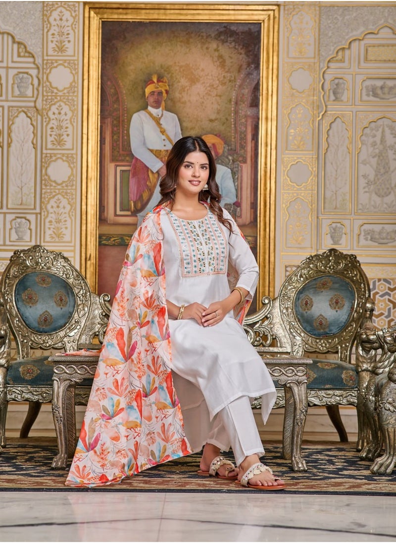 Women Chanderi White Kurta with Pant and Digital Print Dupatta Set