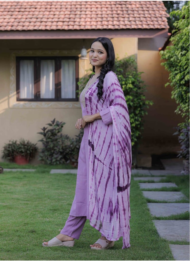 Women's slubby magic embroidered straight kurta with pant and dupatta sets