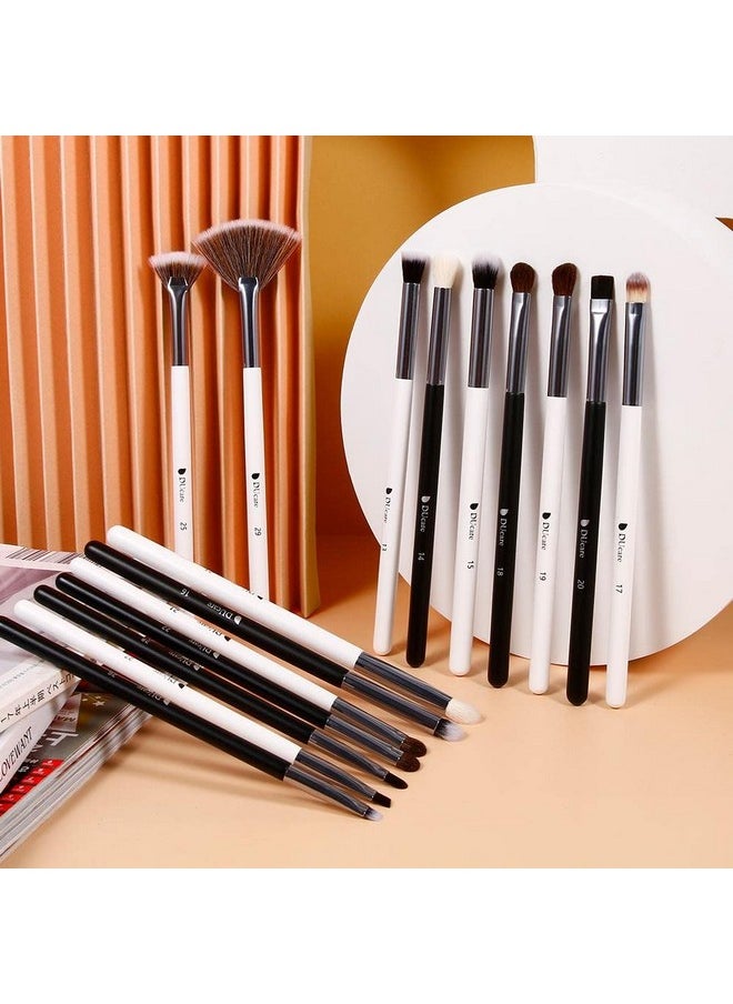 DUcare 16 Makeup Brushes Set Premium Soft Bristles Dense Bristles Are Super Soft And Easy To Apply Your Makeup On Your Face, While Not Wasting Your Expensive Makeup