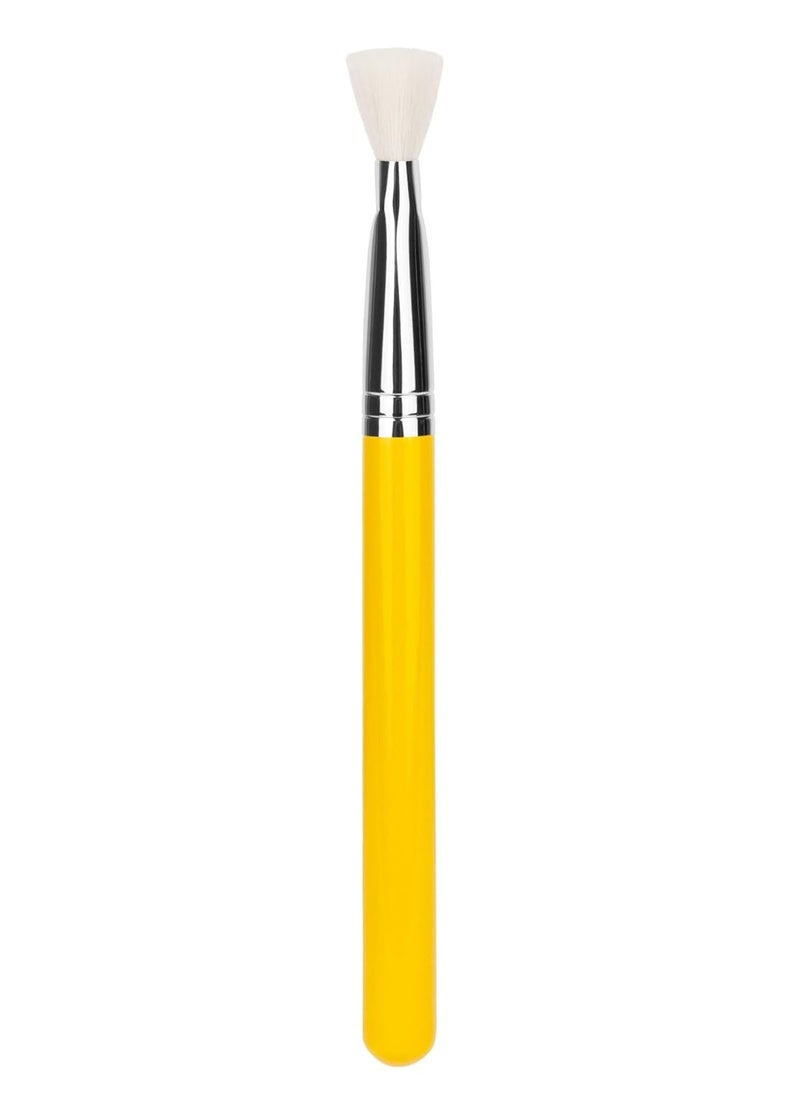 Bdellium Tools Professional Makeup Brush - Studio Series 943 Face Shading - With Mix of Soft Synthetic & Natural Fibers, For Perfect Finish (Yellow, 1pc)