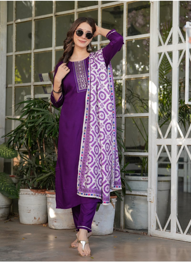 Women's Viscose Rayon Purple Embroidery Straight Kurta with Pant and Dupatta Set.