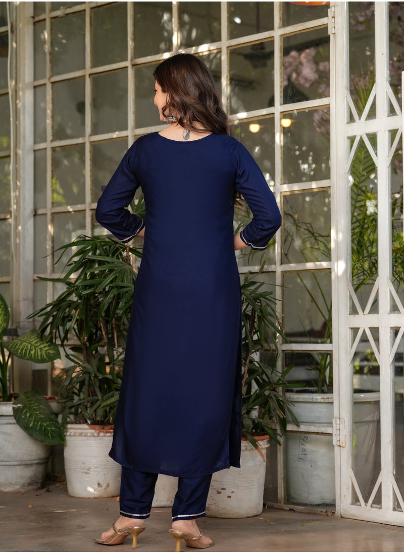 Women's Viscose Rayon Blue Embroidery Straight Kurta with Pant and Dupatta Set.