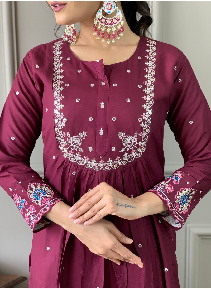 Women Viscose Chanderi aubergine Kurta with pant and heavy embroidery dupatta set