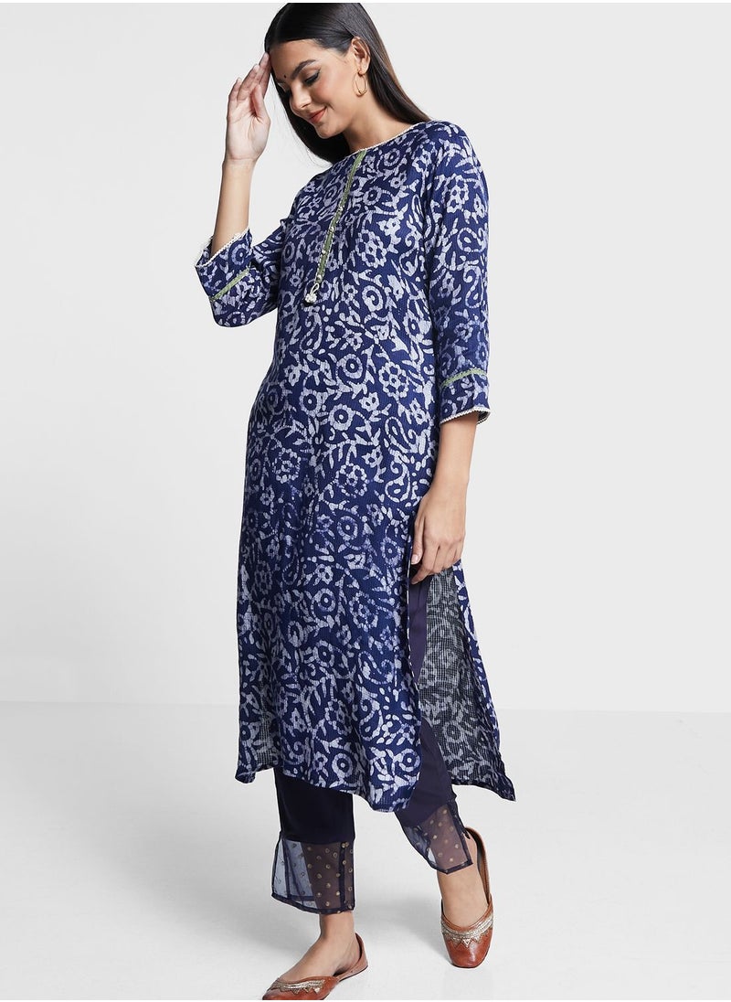 Printed Embellished Kurti With Dupatta & Pants Set