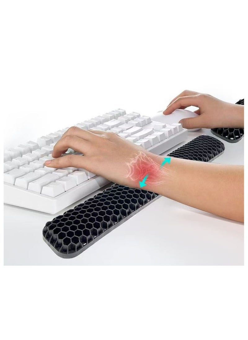 Ergonomic design of keyboard wrist pad for comfortable typing (excluding keyboard)