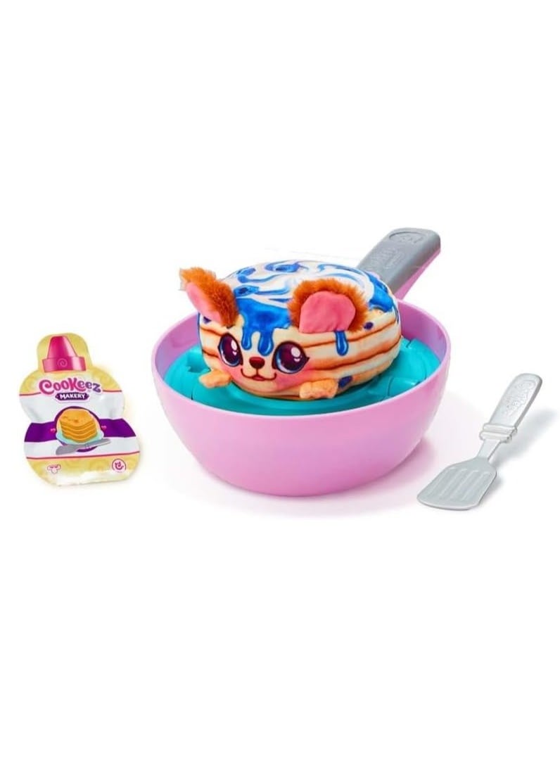 Cookeez Makery Pancake Treatz Play Set, Interactive Plush Friend Flips Out! Styles May Vary