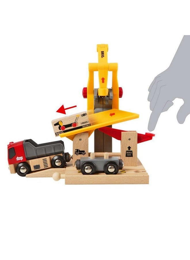 World - 33280 Freight Goods Station | Versatile Toy Train Set For Kids | Interactive Play | Sustainable Wood Construction | Ideal For Toddlers Aged 3 And Up