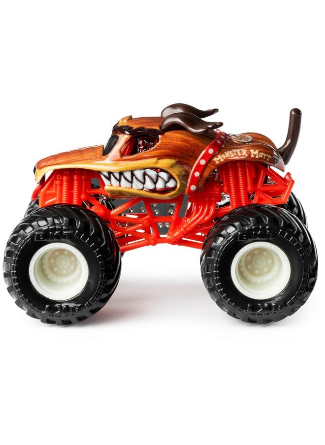 Monster Jam El Toro Loco vs Monster Mutt Monster Truck Duo Pack- True Metal 1:64 Scale Die-Cast Twin Showdown Pack- BKT Tires Work on All 1:64 Tracks- Authentic Collectible For Fans & Birthday Parties