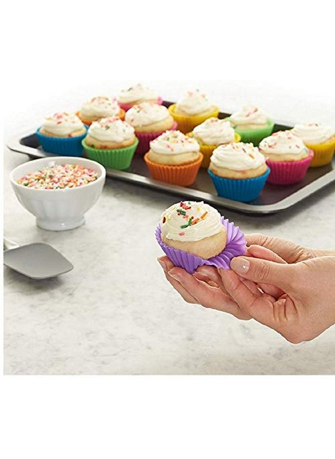 Perfect Pricee Non-Stick Microwave Oven Safe Plastic Baking Tray, 6 Nonstick Silicone Cupcake Muffin Molds with Oiling Pastry Brush, Kitchen Bakeware Tool Combo Set